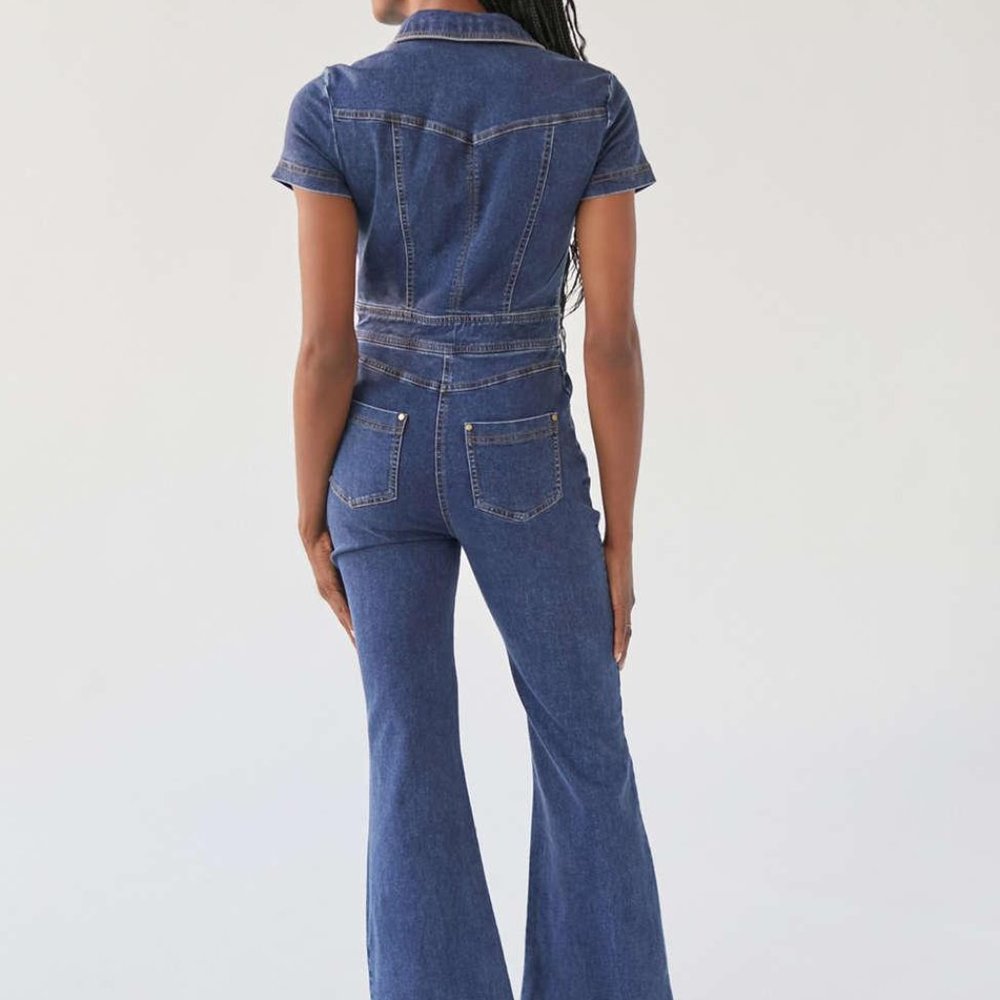 *SOLD* NWT Urban Outfitters Denim Coverall Jumpsuit XS - Picture 2 of 11